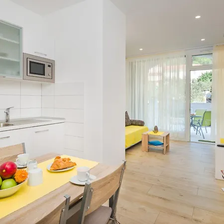 شقة Family-friendly With Swimming Pool Hvar - 22502 *