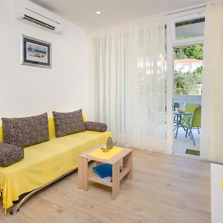 With Swimming Pool Hvar - 22502 Apartment *