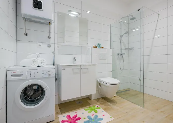 Family-friendly With Swimming Pool Hvar - 22502 Apartment