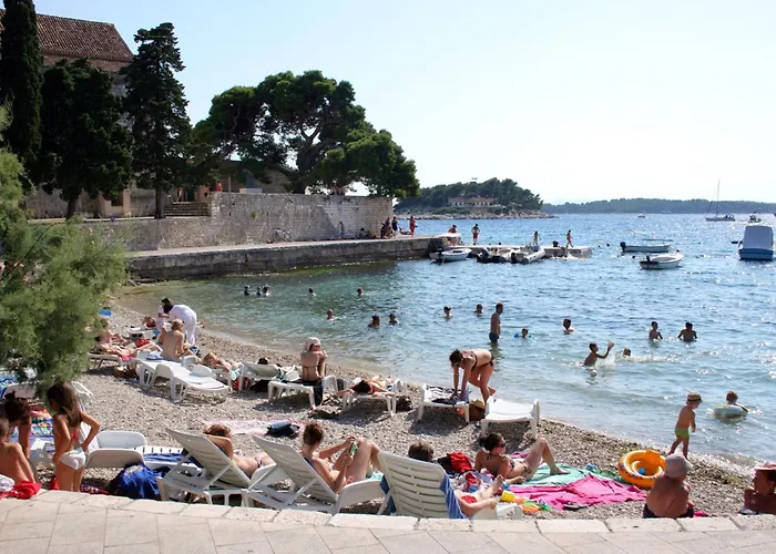 Family-friendly With Swimming Pool Hvar - 22502 Apartment Hvar Town