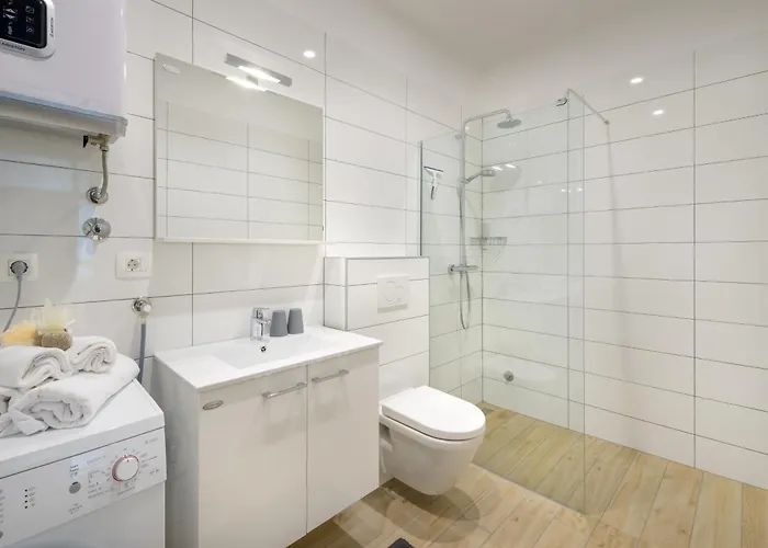 Apartment Family-friendly With Swimming Pool Hvar - 22502 *