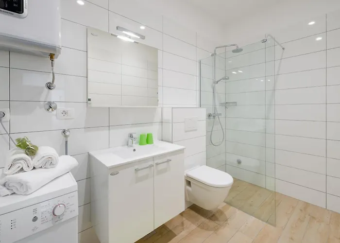 Family-friendly With Swimming Pool Hvar - 22502 Apartment *